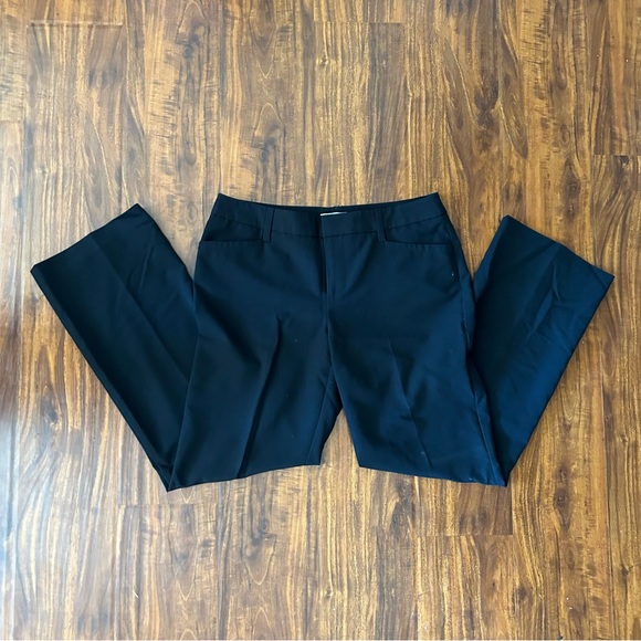 Pants - Mid Rise G.H. Bass & Co. Black Trousers